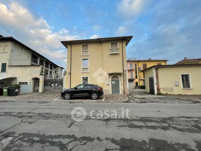 Ufficio in commerciale in Via XX Settembre 159