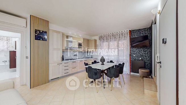 Appartamento in residenziale in Via Doccia 170 H