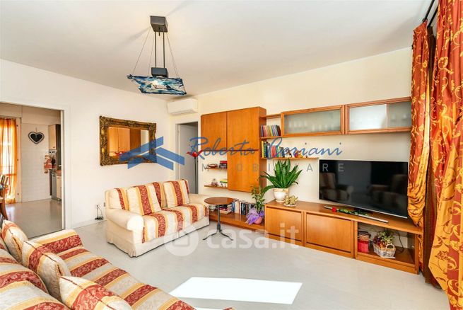 Appartamento in residenziale in Via Giuseppe Parini 4