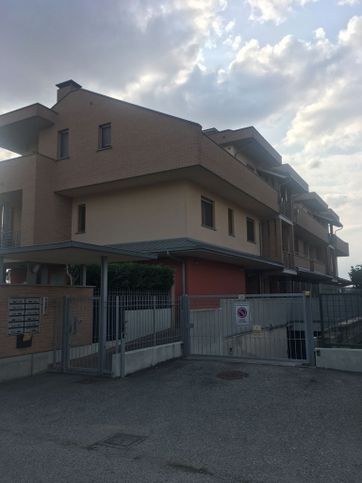 Appartamento in residenziale in Via Luigi Cadorna 17