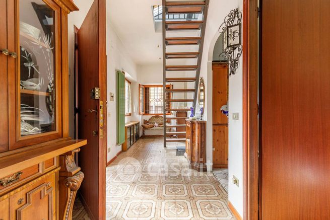 Casa indipendente in residenziale in Via Enrico Bensa