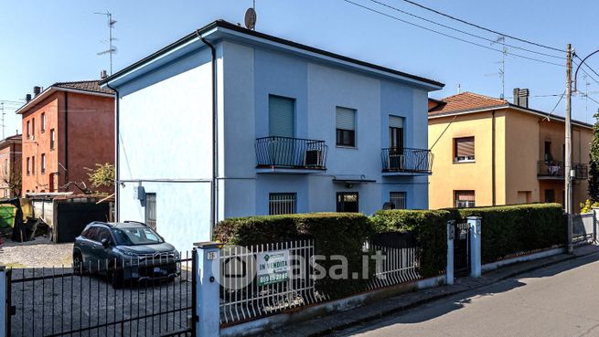 Casa indipendente in residenziale in Via Martiri di Fossoli 28