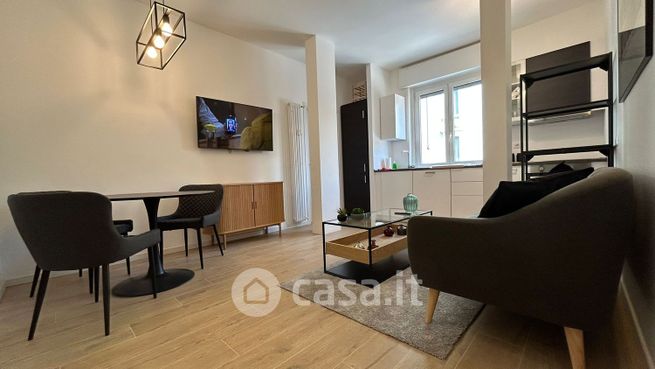 Appartamento in residenziale in Via Francesco Brioschi