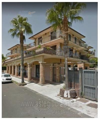 Appartamento in residenziale in Via Metastasio 9