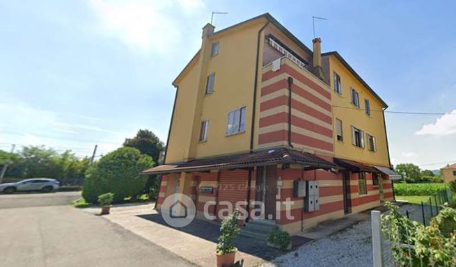 Appartamento in residenziale in Via Stazione 27