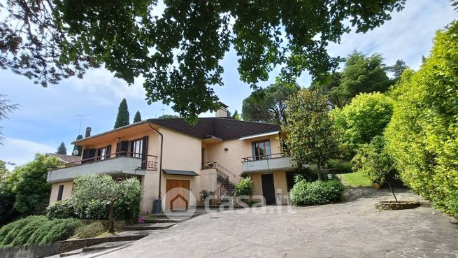 Villa in residenziale in Via Giuseppe Lami