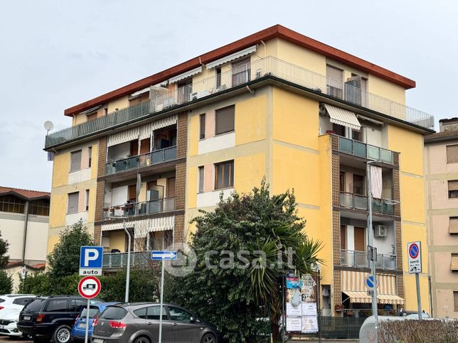 Appartamento in residenziale in Via della Resistenza 10