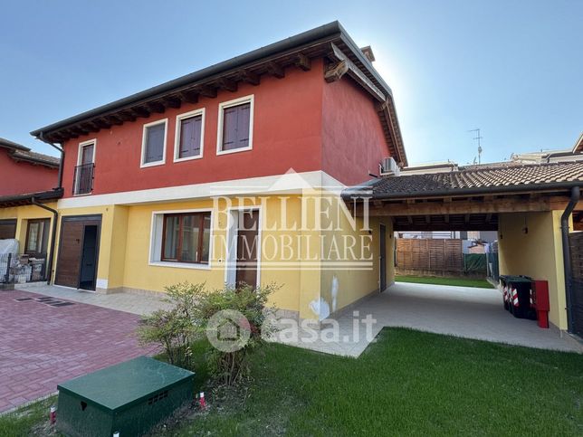 Villetta a schiera in residenziale in Via Risorgimento