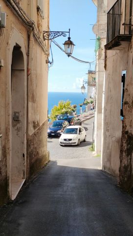 Appartamento in residenziale in Via Scala Lunga 9