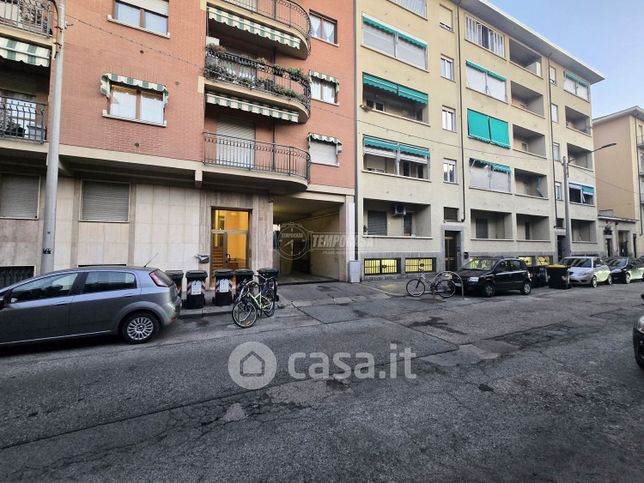 Garage/posto auto in residenziale in Via Luigi Pagliani