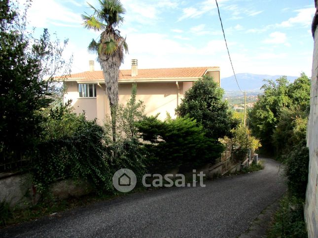 Casa indipendente in residenziale in Via Bartolomeo Stefanio 3