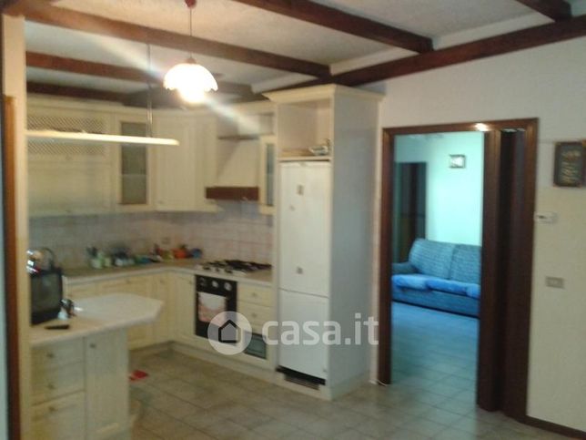 Appartamento in residenziale in Vico Lucarelli 7