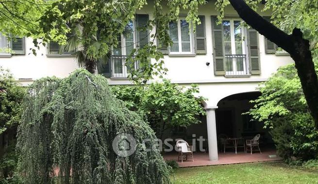 Casa indipendente in residenziale in Via IV Novembre