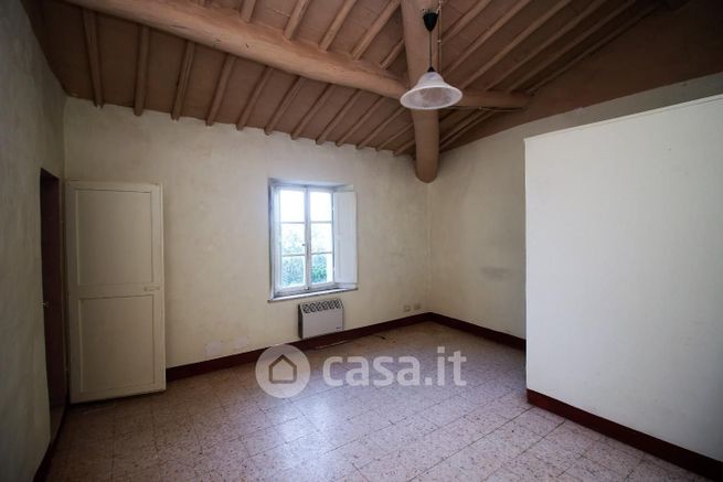 Casa indipendente in residenziale in Località Corsignano 32