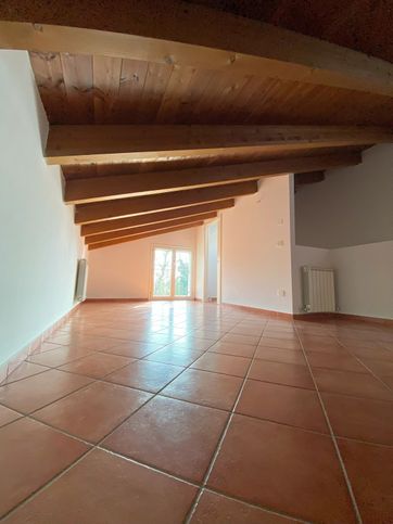 Villetta a schiera in residenziale in Via Corrado Govoni