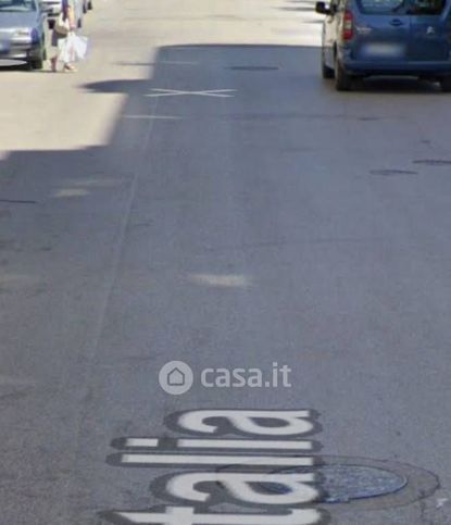 Box/posto auto in residenziale in Corso Italia 21