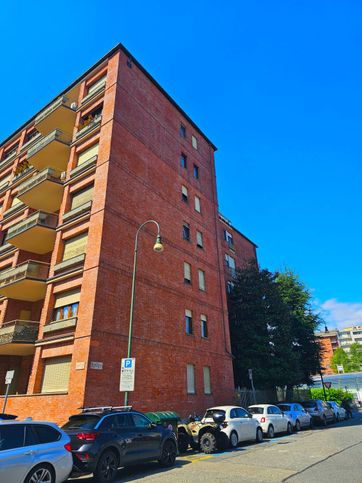 Appartamento in residenziale in Via Severino Grattoni 7