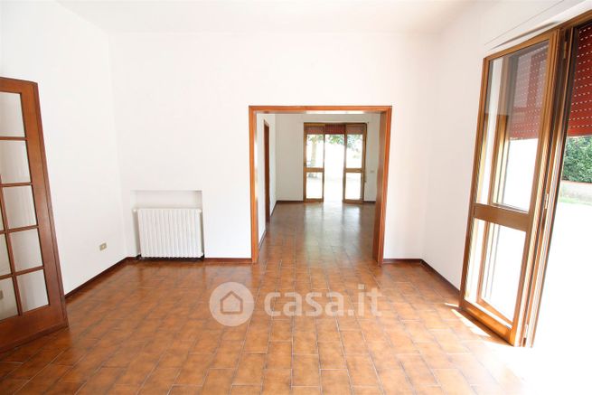 Appartamento in residenziale in Via Forabosco 1