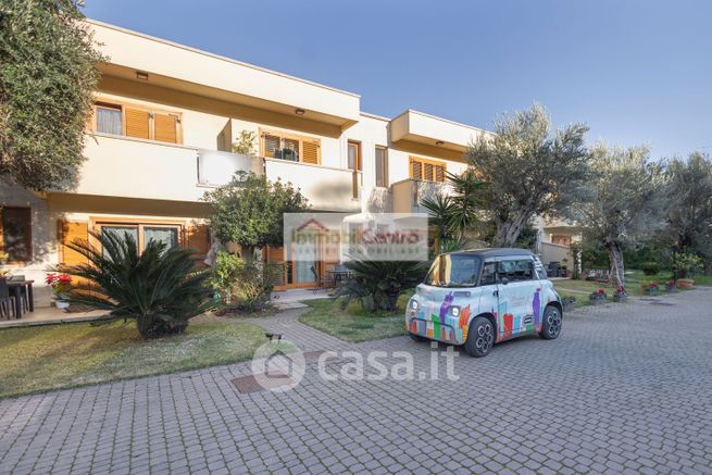 Villetta a schiera in residenziale in Via Telemaco