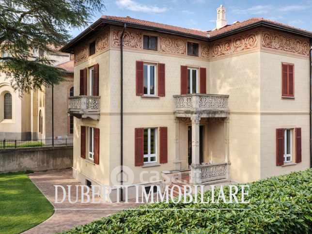 Villa in residenziale in Via Gabriele Rossetti