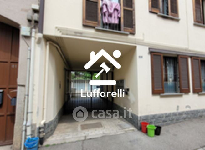 Appartamento in residenziale in Via Tommaso Grossi 43