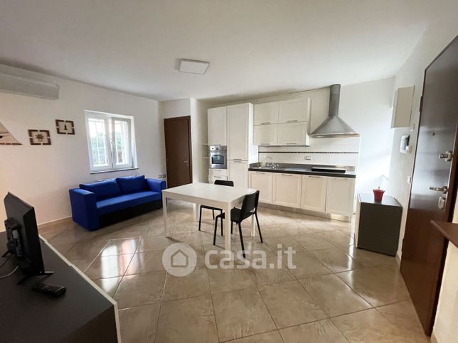 Appartamento in residenziale in Via Sempione 147