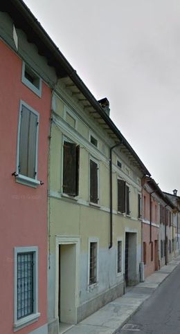 Casa indipendente in residenziale in Via Guglielmo Marconi 77