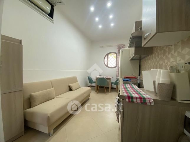 Appartamento in residenziale in Viale Privato Vitale Antonio 34