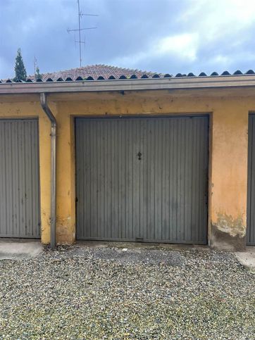 Garage/posto auto in residenziale in 