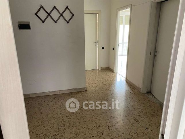 Appartamento in residenziale in Via Piave 10