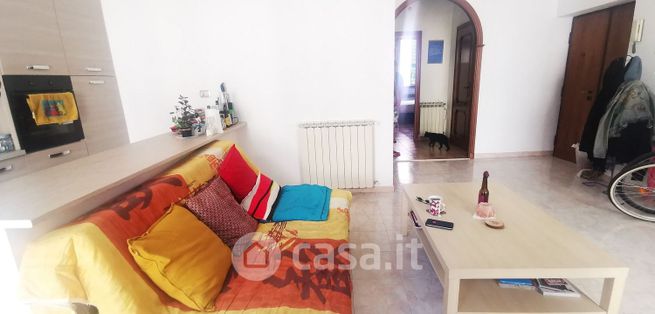 Appartamento in residenziale in Via del Caprifoglio