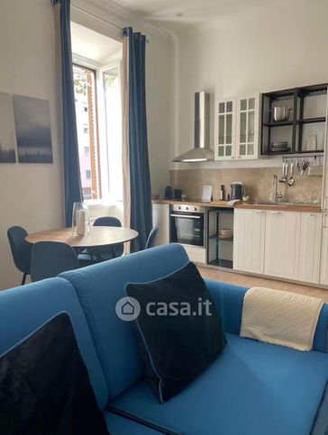 Attivitã /licenza (con o senza mura) in commerciale in Viale Giulio Cesare