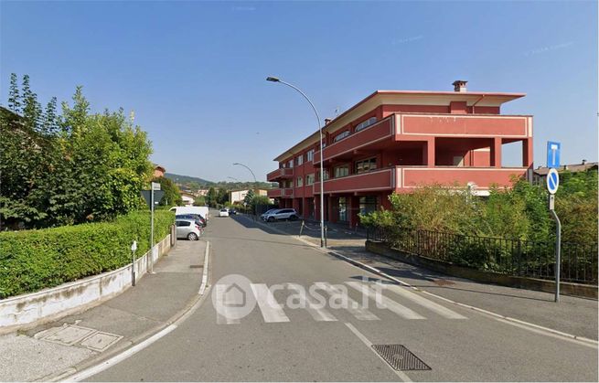 Garage/posto auto in residenziale in Via Arnaldo da Brescia