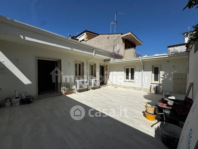 Casa indipendente in residenziale in Via San Carlo Borromeo
