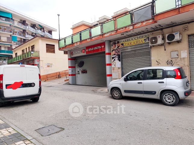 Box/posto auto in residenziale in Piazza Salvo D'Acquisto