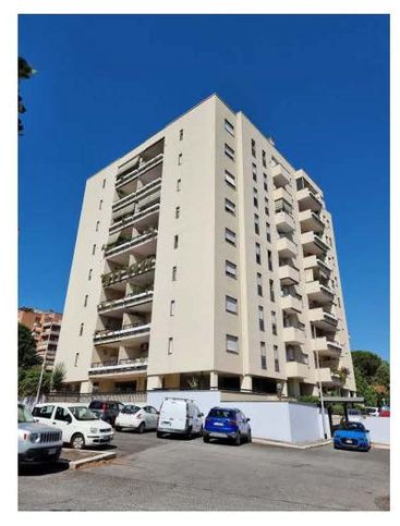 Appartamento in residenziale in Via Mar della Cina 230