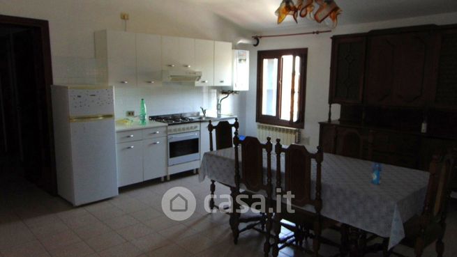 Appartamento in residenziale in Via Chieppara 59