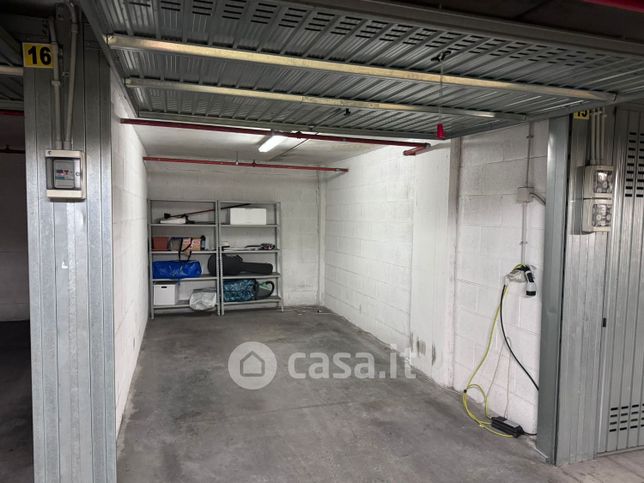 Garage/posto auto in residenziale in Via Tripoli