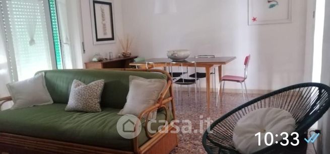 Appartamento in residenziale in Via degli Oleandri 49