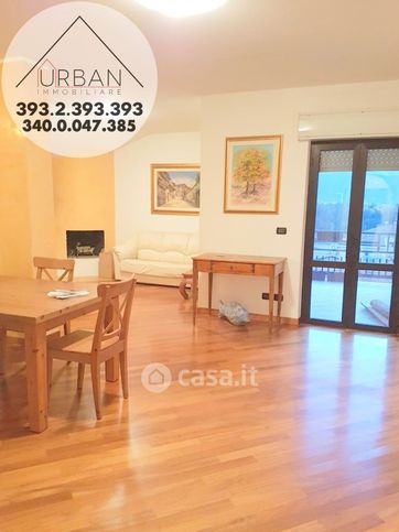 Appartamento in residenziale in Via Francesco Paolo Tosti 68