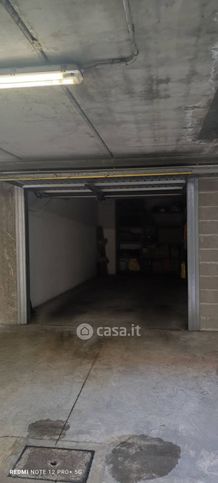 Box/posto auto in residenziale in Via G. Galilei 11