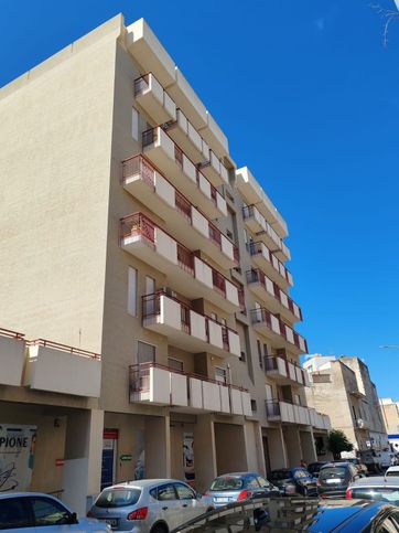 Appartamento in residenziale in Via Alcamo 18