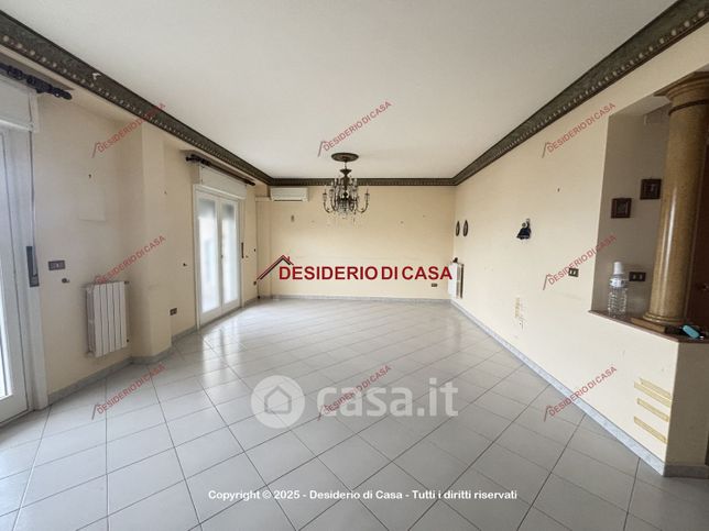 Appartamento in residenziale in Via Madonna del Ponte 98