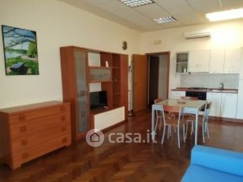 Appartamento in residenziale in Via Manfredonia