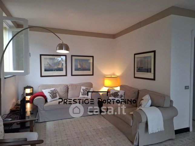 Villetta a schiera in residenziale in Via Partigiano Berto Solimano 15
