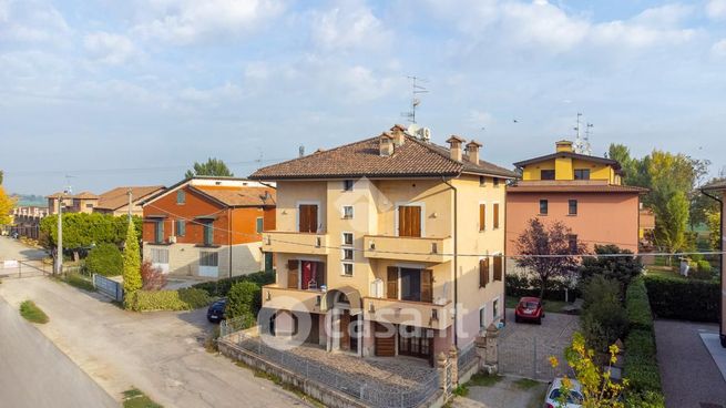 Appartamento in residenziale in Via Bosco 10