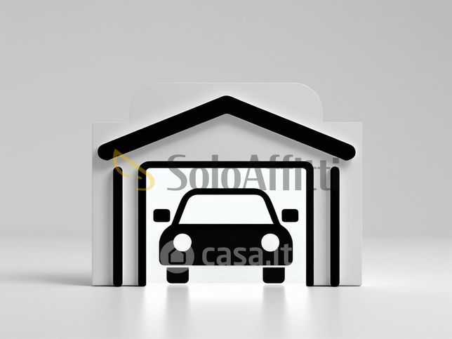 Box/posto auto in residenziale in Via Verona 16