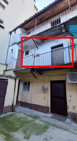 Appartamento in residenziale in Via Manara Negrone 3