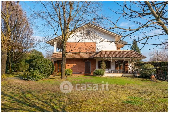 Villa in residenziale in Via Volpatto