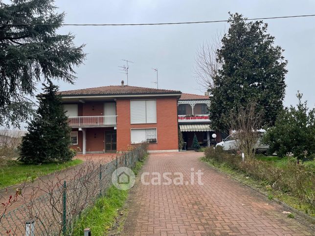 Appartamento in residenziale in Via Porrettana 11